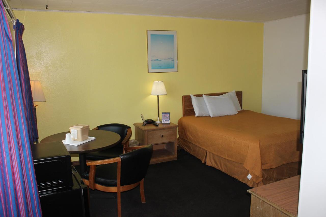 Motel Mecca *